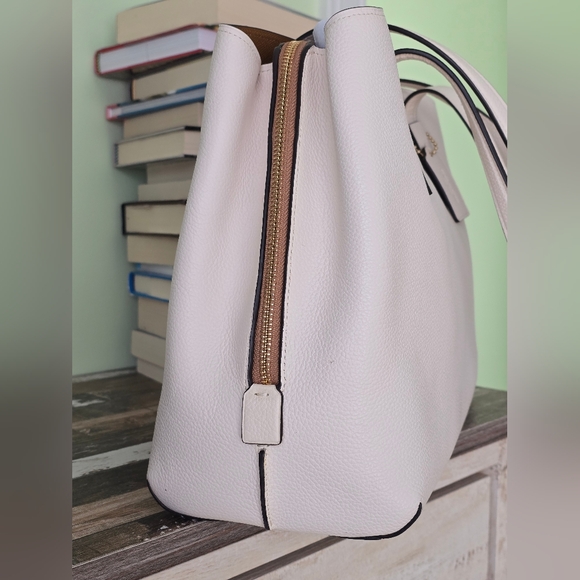 Coach Vanilla Leather Charlie Carryall Satchel Tote Bag - Picture 6 of 15